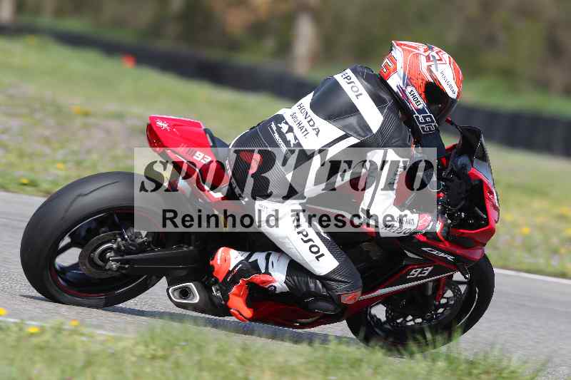 /Archiv-2023/06 10.04.2023 Moto Club Anneau du Rhin/Blanc-Novice/93